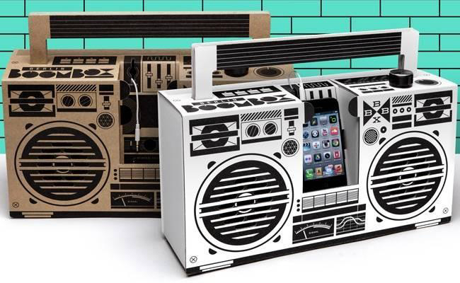 新入荷 オールドスクールなラジカセをモチーフにした組立式スピーカー Berlin Boombox 全7種類が上陸決定 ニュース インフォメーション Hiphop 日本語rap ディスクユニオン オンラインショップ Diskunion Net