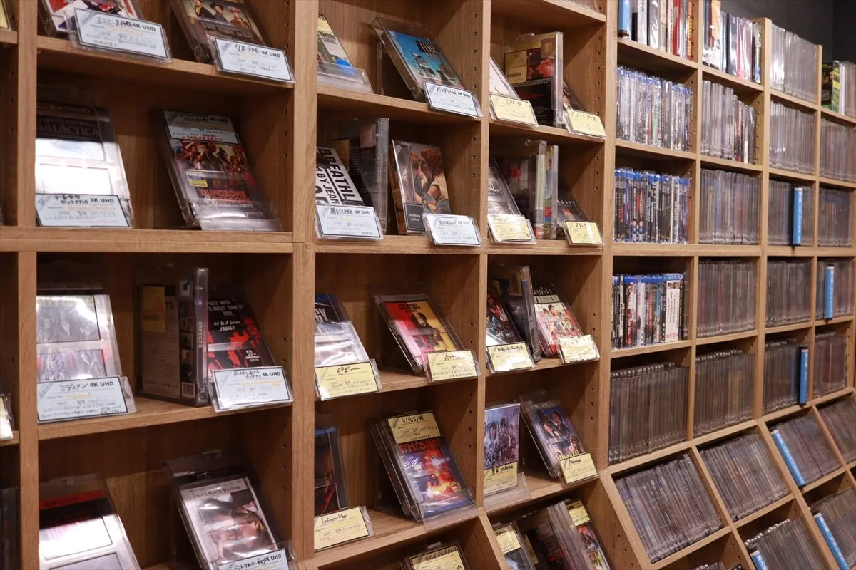 映画のDVDやブルーレイを売るなら宅配買取のディスクユニオン!