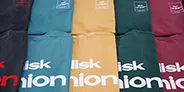 色鮮やかな「diskunion」ロゴTシャツが新登場