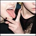 VAN SHE / ヴァン・シー / V
