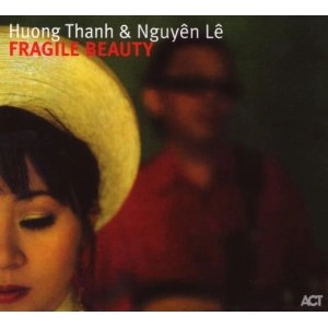 HUONG THANH & NGUYEN LE / フン・タン & グエン・レ / FRAGILE BEAUTY