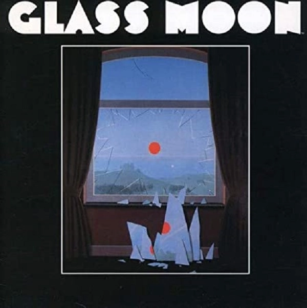 GLASS MOON / GLASS MOON/GROWING IN THE DARK