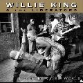 WILLIE KING / LIVING IN A NEW WORLD