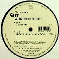 IT(TECHNO) / WOMEN IN TOILET