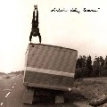 VLADISLAV DELAY / ヴラディスラフ・ディレイ / TUMMAA
