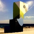 MAREK HEMMANN / IN BETWEEN