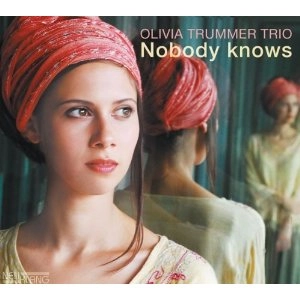OLIVIA TRUMMER / オリヴィア・トルンマー / ノーバディ・ノーズ / NOBODY KNOWS