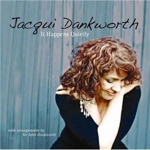 JACQUI DANKWORTH / ジャッキー・ダンクワース / IT HAPPENS QUIETLY