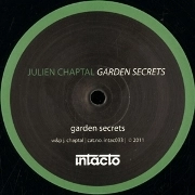 JULIEN CHAPTAL / GARDEN SECRETS