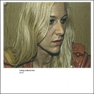 HEDVIG MOLLESTAD / Shoot!