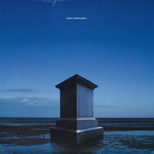 BASS COMMUNION / CENOTAPH