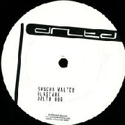 SASCHA WALTER / GLASTANK