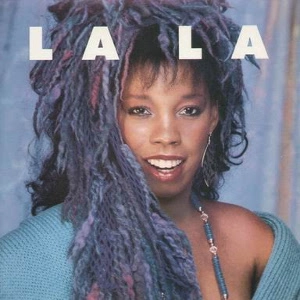 LA LA / ララ / ＬＯＶＥアタック