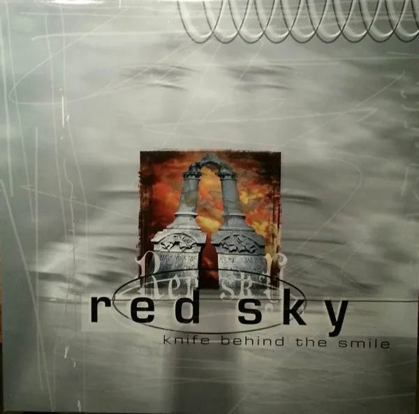 RED SKY / レッドスカイ / KNIFE BEHIND THE SMI