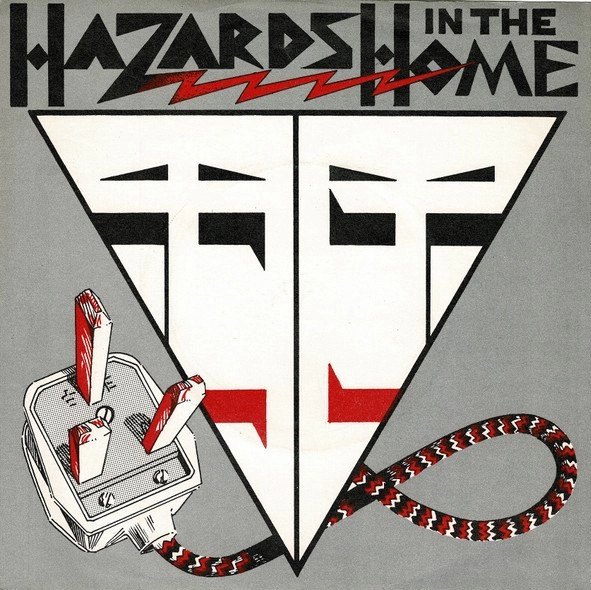 PORTRAITS / ポートレイツ / HAZARDS IN THE HOME