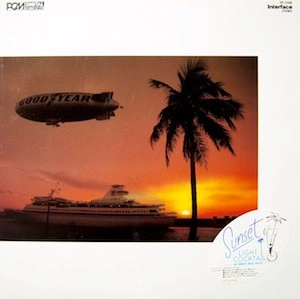 SUNSET HILLS HOTEL / サンセット・ヒルズ・ホテル / SUNSET LIGHT COCKTAIL