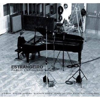 PABLO LAPIDUSAS / パブロ・ラピドゥーサス / ESTRANGEIRO