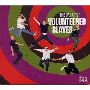 VOLUNTEERED SLAVES / ヴォランティアード・スレイヴス / DAY AFTER