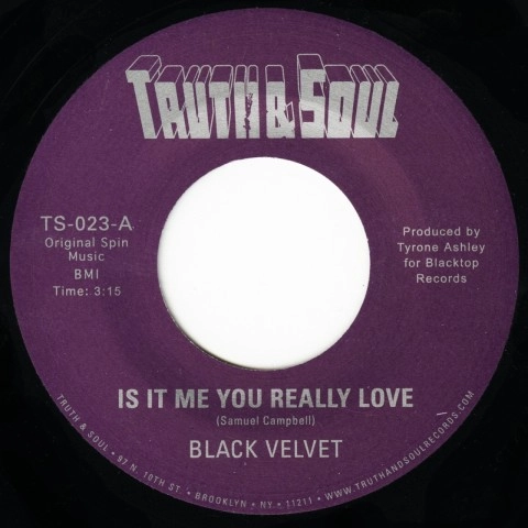 BLACK VELVET (SOUL) / IS IT ME YOU REALLY LOVE / AN EARTHQUAKE'S COMING