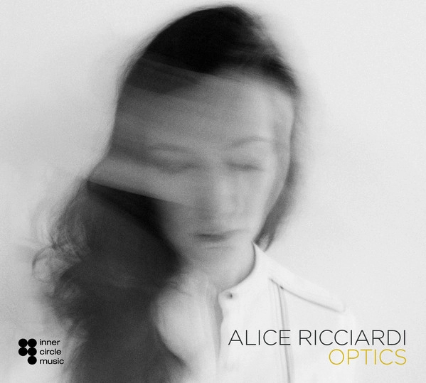 ALICE RICCIARDI / アリーチェ・リチャルディ / OPTICS