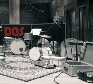 DQS / DQS
