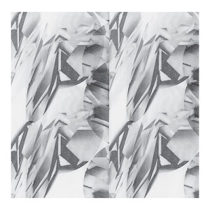 KUEDO / ASSERTION OF A SURROUNDING PRESENCE
