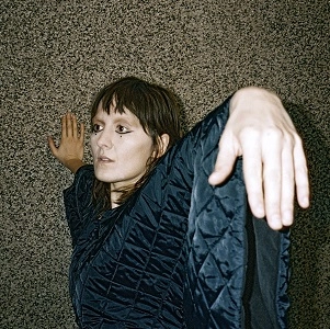 CATE LE BON / ケイト・ル・ボン / CRAB DAY