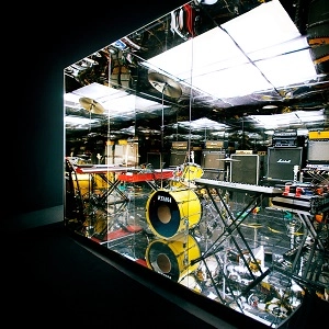 BATTLES / バトルス / MIRRORED