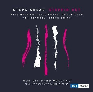 STEPS AHEAD / ステップス・アヘッド / STEPPIN' OUT