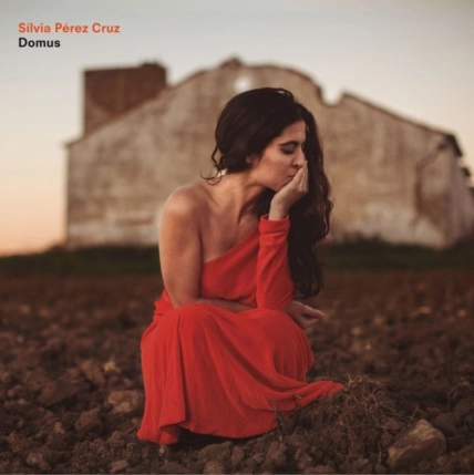SILVIA PEREZ CRUZ / シルビア・ペレス・クルス / DOMUS EDICION ESPECIAL