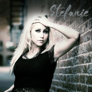STEFANIE / STEFANIE