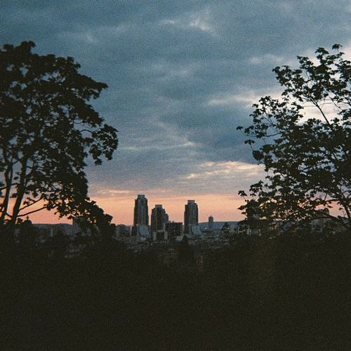 MONDKOPF / "THEY FALL, BUT YOU DON'T"