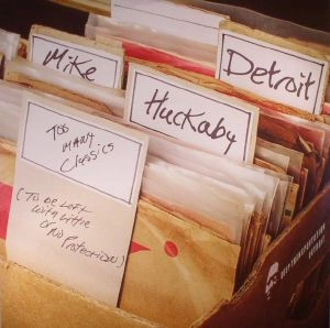 MIKE HUCKABY / マイク・ハッカビー / TOO MANY CLASSICS TO BE LEFT WITH LITTLE OR NO ATTENTION