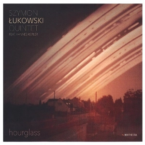 SZYMON LUKOWSKI / HOURGLASS