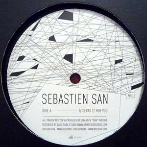 SEBASTIEN SAN / DECAY