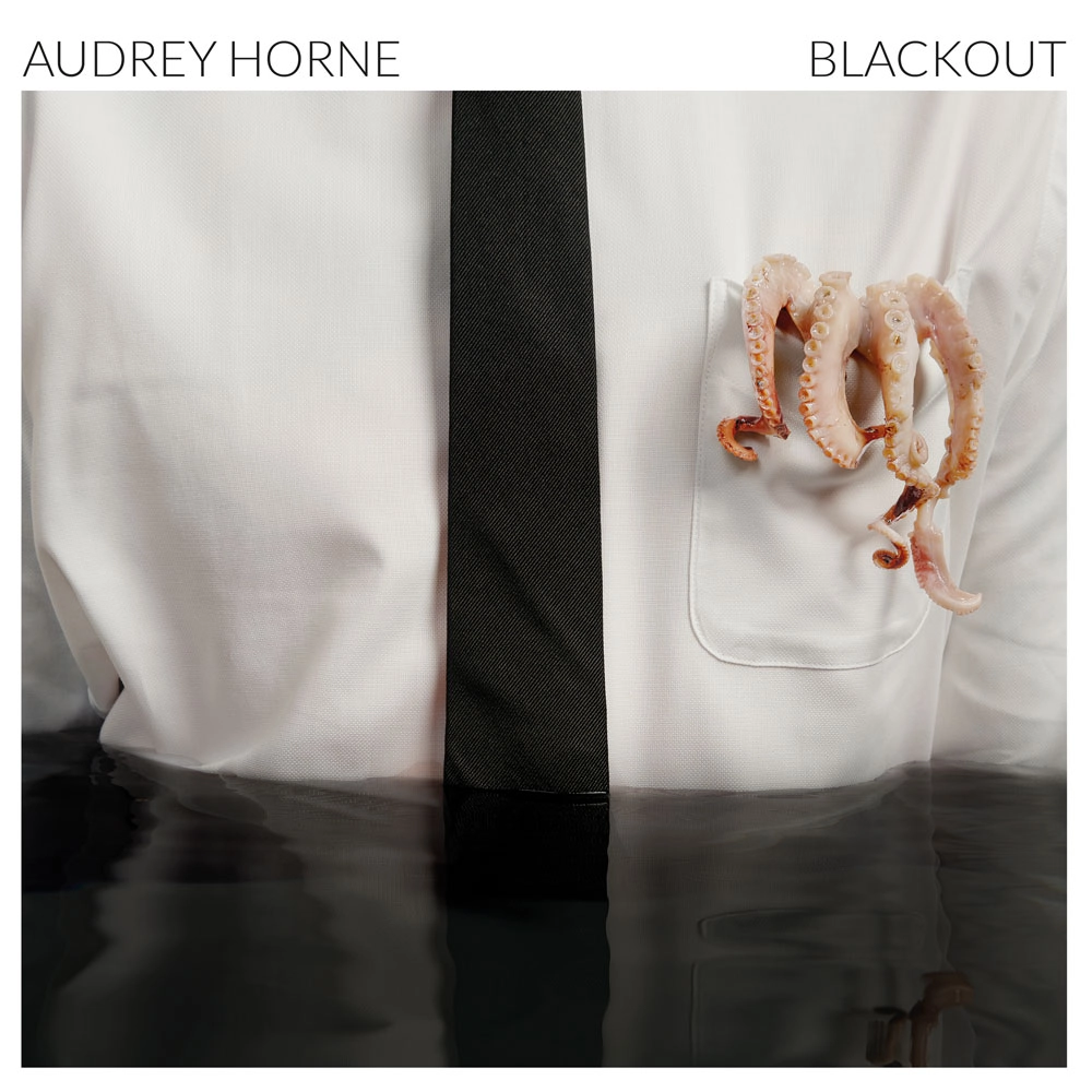 AUDREY HORNE / オードリー・ホーン / ブラックアウト / BLACKOUT