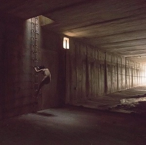 LASSE MARHAUG AND YUEN CHEE WAI / IN PRAISE OF SHADOWS