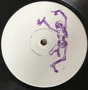 BLACK BONES / BLACK BONES 4