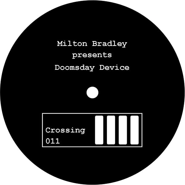 DOOMSDAY DEVICE / CROSSING011