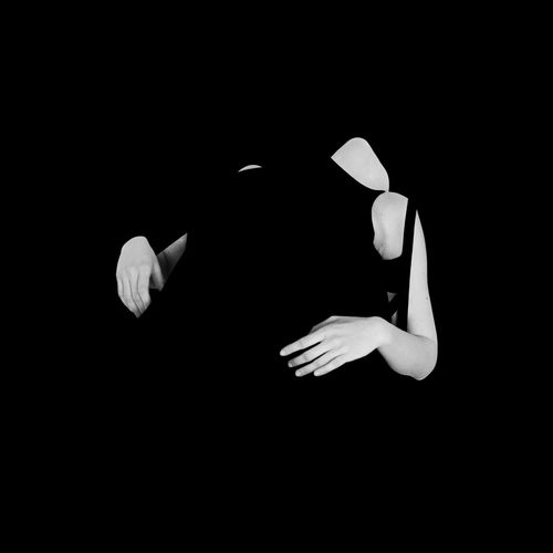 APERTURE / THREADS