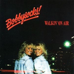 BOBBYSOCKS / WALKIN' ON AIR