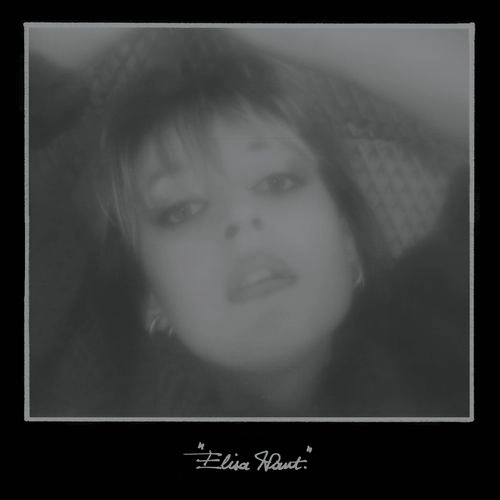 ELISA WAUT / ELISA WAUT