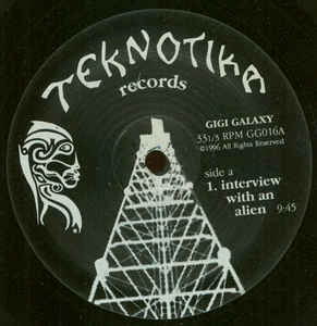 GIGI GALAXY / INTERVIEW WITH AN ALIEN