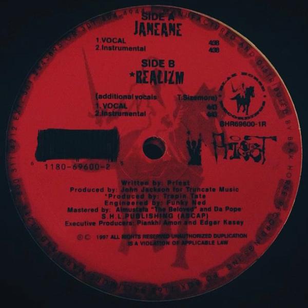 PRIEST / JANEANE / REALIZM