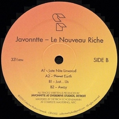 JAVONNTTE / LE NOUVE RICHE