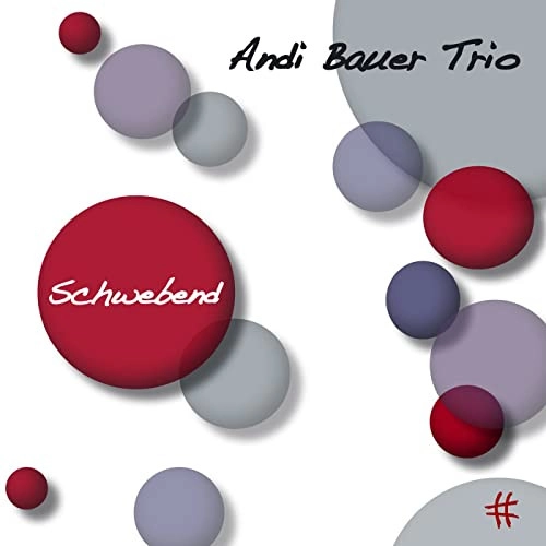 ANDI BAUER / SCHWEBEND