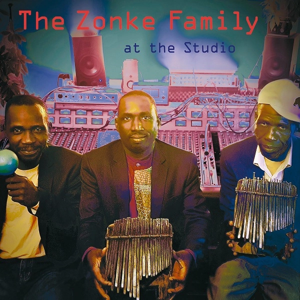 ZONKE FAMILY / ゾンケ・ファミリー / AT THE STUDIO