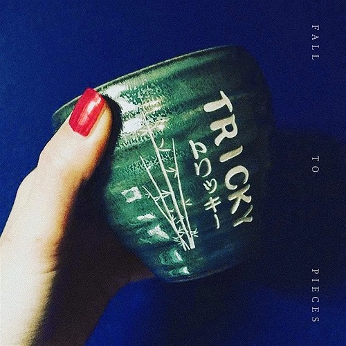 TRICKY / トリッキー / フォール･トゥ･ピーシーズ（CD+Tシャツセット/Sサイズ） / FALL TO PIECES