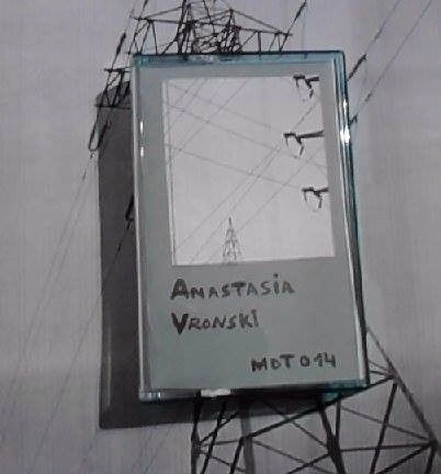 ANASTASIA VRONSKI / UNTITLED