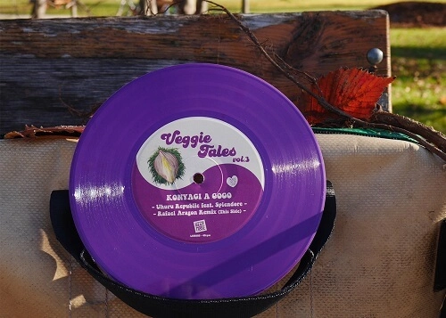 UHURU REPUBLIC FEAT. SPLENDORE / KONYAGI A GOGO (PURPLE EDITION)